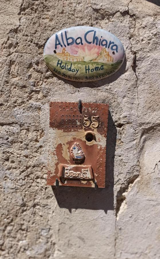 Alba Chiara * Matera